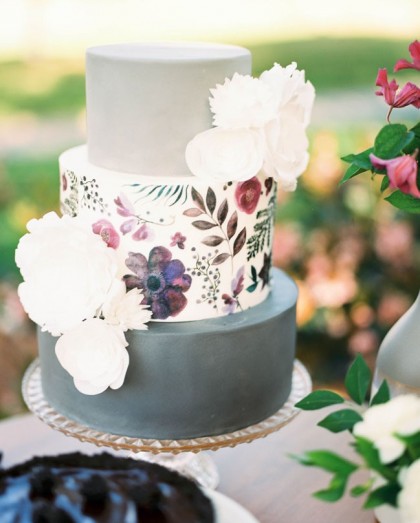 painted-wedding-cake-e1402640829701-420x523
